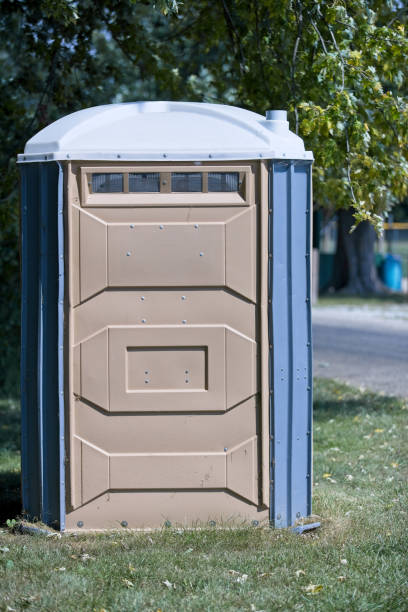 Best Luxury portable toilet rental  in Rhinelander, WI
